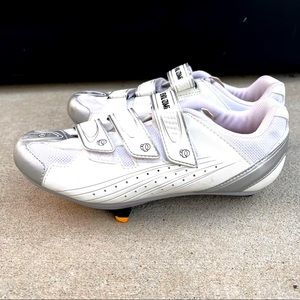 PEARL iZUMi Select Rd 5768 WOMEN's Cycling Shoes Size 42 (WHITE).
